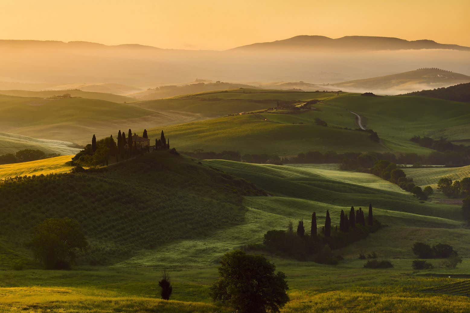 Italy, Tuscany, Siena District, Orcia Valley -Belvedere at sunrise